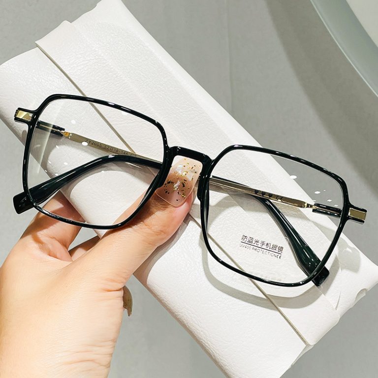 kacamata-hitam-korea-2-1.jpg